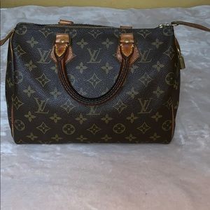 Authentic Louis Vuitton Speedy 25